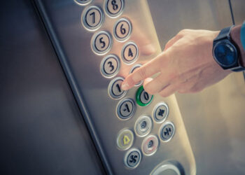 Kone, i sindacati prorogano al 30 maggio lo sciopero della reperibilità