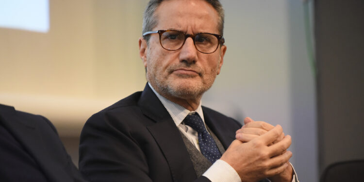 Lavoro, il governo nomina Stefano Caldoro consigliere per le parti sociali