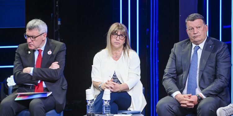 Sindacato debole, sindacato disunito: dalle macerie del referendum le sfide per tornare a contare