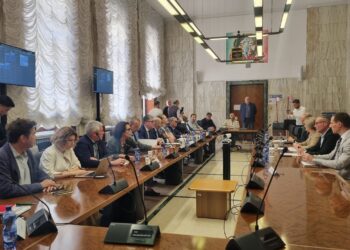 Metalmeccanici, spiragli per una ripresa del confronto sul contratto dopo il vertice al ministero del Lavoro: Federmeccanica e sindacati disposti a una “trattativa senza pregiudizi”. Calderone, “è nell’interesse del paese”