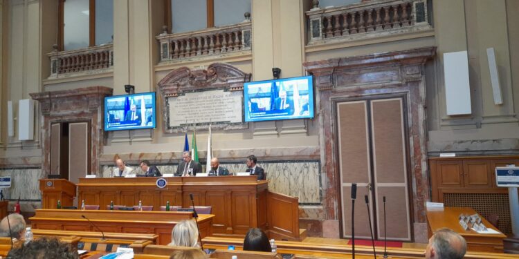 “Le persone dimenticate”, al Cnel il convegno dell’Organismo Congressuale Forense sulle condizioni detentive: “Il carcere non può essere una zona grigia della Repubblica”