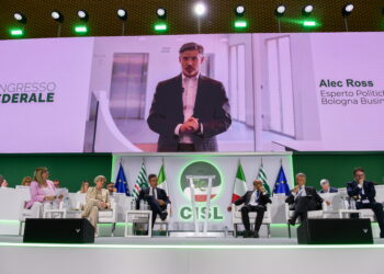 Congresso Cisl, un nuovo statuto della persona e dei diritti per governare l’intelligenza artificiale