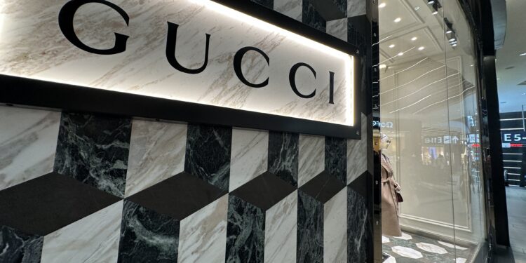 Gucci Italia, sindacati proclamano lo stato di agitazione