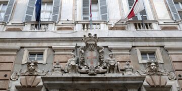 Trasporto pubblico, lunedì a Genova l’incontro tra Salis e i sindacati sulla crisi di Amt