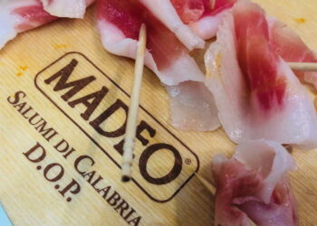 Filiera Madeo, sottoscritto accordo integrativo aziendale con Fai Cisl Cosenza