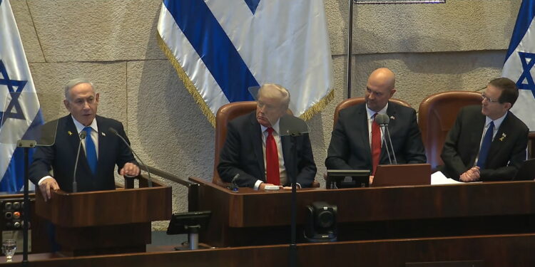 Pace Gaza, rilasciati gli ostaggi israeliani e liberati circa duemila prigionieri palestinesi