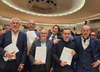 Contratto metalmeccanici, dopo 17 mesi la firma: aumento di 205,32 euro, pari al 9,64%. I sindacati: ”abbiamo salvato il CCNL”. Le imprese: “risponde ai bisogni e sostiene la competitività”