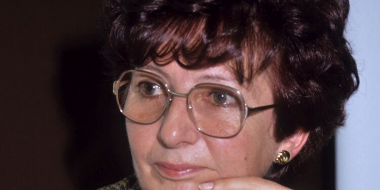 Il primato di Augusta Restelli. Un ricordo della prima donna che scrisse la parola parità in Cisl