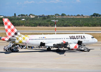 Trasporto aereo, venerdì 14 sciopero nazionale del personale Volotea