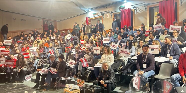 Il futuro è ora. Allo Spin Time Labs la presentazione del libro Ci siamo. Pensare un mondo e una Cgil possibili scritto dalla Cgil under 35