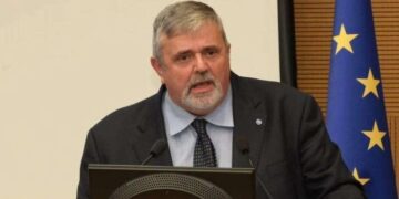 Glovo, parla Paolo Capone (Ugl): siamo stati i primi a regolare il lavoro dei rider con un Ccnl. L’indagine di Milano farà il suo corso e chiarirà le responsabilità. Ma sulla Gig economy serve un confronto serio e pragmatico