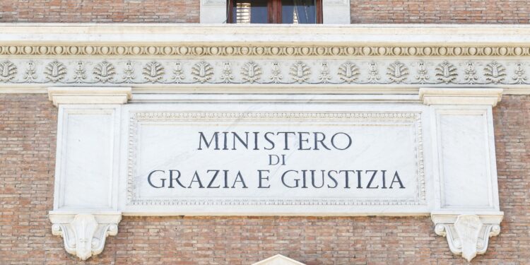 Giustizia, pubblicati i bandi per la stabilizzazione di 9.368 precari del PNRR