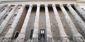 Sindacato, imprese politica e istituzioni, assieme per un nuovo modello di sviluppo. Le proposte al convegno della Cgil Roma e Lazio. Di Cola: un tavolo comune per rilanciare l’industria