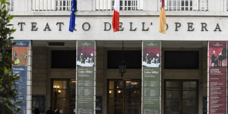 Opera di Roma, scatta la mobilitazione della Slc contro la gestione del teatro: “Situazione non più sostenibile”