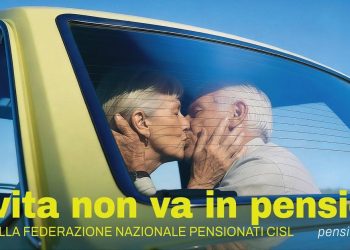 Il “Bacio dei pensionati”: diventa un caso la campagna per il tesseramento della FNP Cisl. Intervista al segretario generale Roberto Pezzani: ‘’serve una nuova narrazione, la vecchiaia non è la fine della vita”