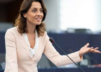 Piano Casa: nessuna risorsa aggiuntiva, si riduce l’edilizia pubblica e si aprono spazi a privati e Fondi. L’analisi di Irene Tinagli