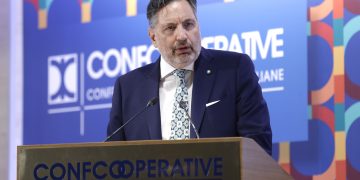 Stronati (Confcooperative), l’economia dei servizi è un “fenomeno strutturale”