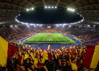 Calcio, A.S. Roma mette 30 lavoratori “in panchina”: l’allarme del sindacato, rischio licenziamenti mascherati