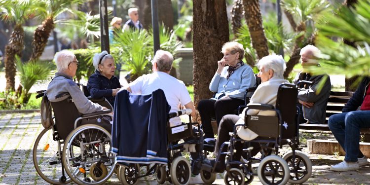 Disabilità, con la sperimentazione della riforma quasi 90 mila domande di invalidità civile in meno. I dati Spi-Cgil