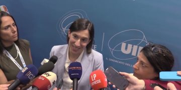 XIX Congresso Uil, Schlein (Pd): bene la piattaforma unitaria, ora serve l’accordo con le aziende