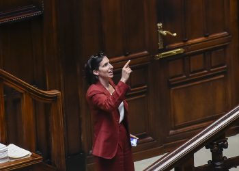 Elly Schlein torna alle origini, “solo con il radicalismo si vince”. Archiviato il Pd della cultura di governo. Le contromosse dei moderati e il tema della…durabilità