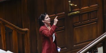 Elly Schlein torna alle origini, “solo con il radicalismo si vince”. Archiviato il Pd della cultura di governo. Le contromosse dei moderati e il tema della…durabilità