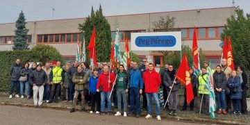 Peg Perego, nuovo rinvio al Mimit e ancora nessun piano industriale. I sindacati: “Basta silenzi”