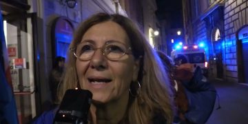 Teatri in sciopero, al Teatro Valle di Roma la protesta per salari, diritti e rinnovo del contratto